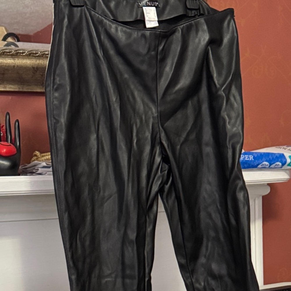 VENUS Black Faux Leather women’s pants